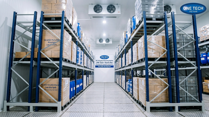 Ảnh hưởng môi trường biển đến kệ kho lạnh Khánh Hòa Môi trường biển Khánh Hòa ảnh hưởng đến độ bền kệ kho lạnh kim loại