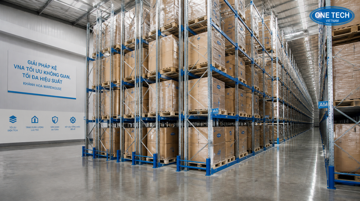 Kệ VNA tối ưu diện tích kho logistics Kệ VNA lối đi hẹp giúp tối ưu diện tích kho logistics Khánh Hòa